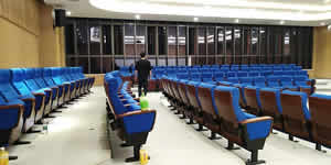 廣州華南理工大學禮堂椅圖片